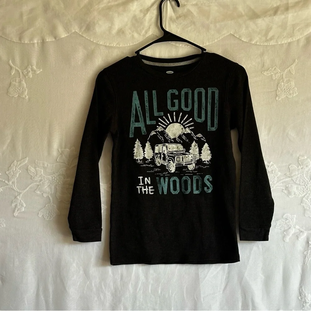 Old Navy Black 'All Good in the Woods' Long Sleeve Tee Termal